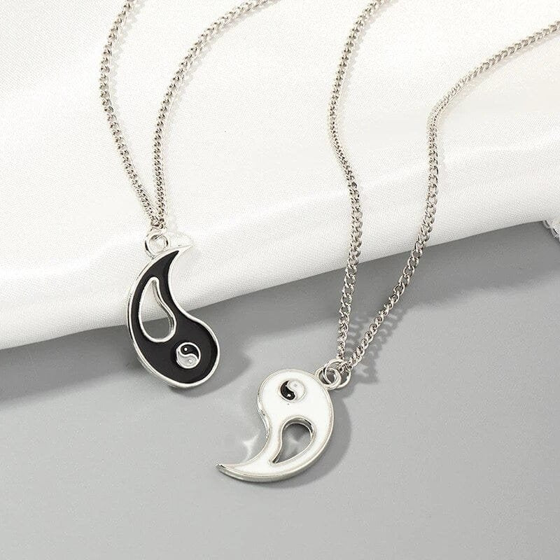Magnetic Yin Yang Necklaces for Couples