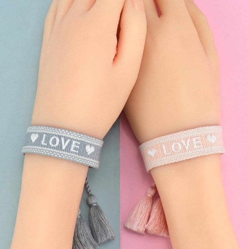String Friendship Bracelets